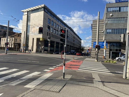 Haltegriff Europaplatz Designcenter 21022020 vorher