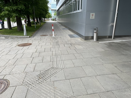 TBI führt zur #barierre AUVA Linz